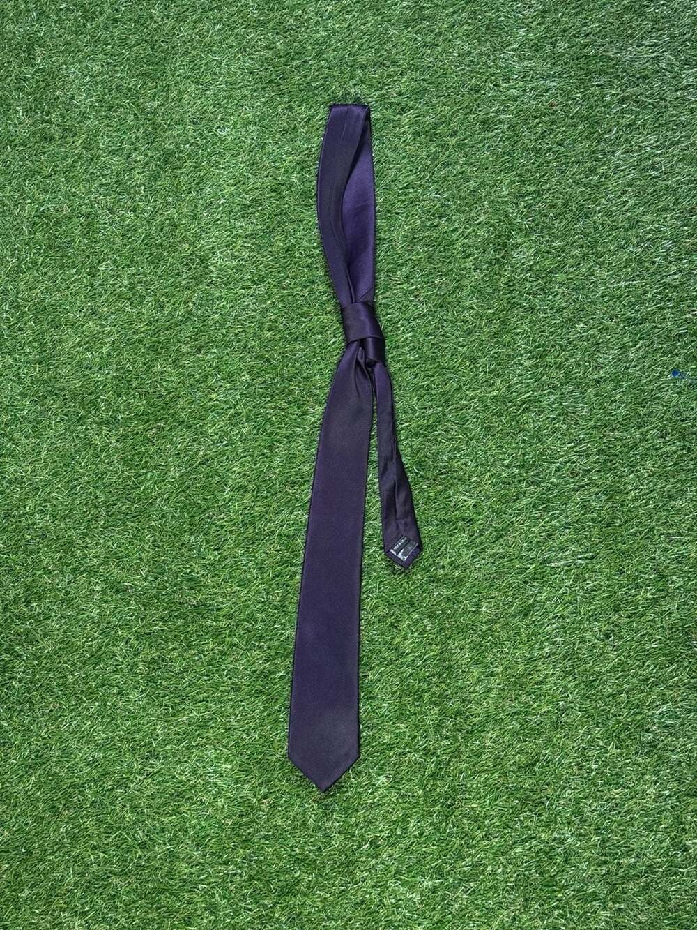 Alexander Logan Tiemart Solid Purple Satin Necktie